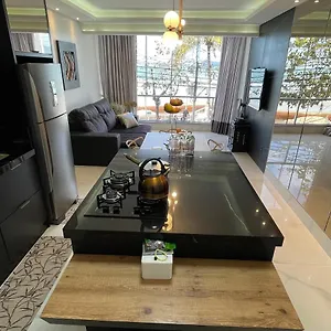 Apartamento Frente Mar 103, Balneário Camboriú